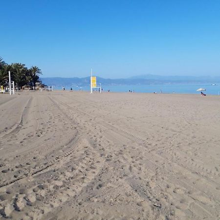 Los Nidos Sea Pretty&Beach- La Carihuela Τορρεμολίνος Εξωτερικό φωτογραφία